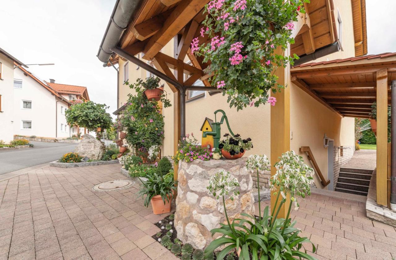 Gaestezimmer Klein Heiligenstadt in Oberfranken Exterior foto